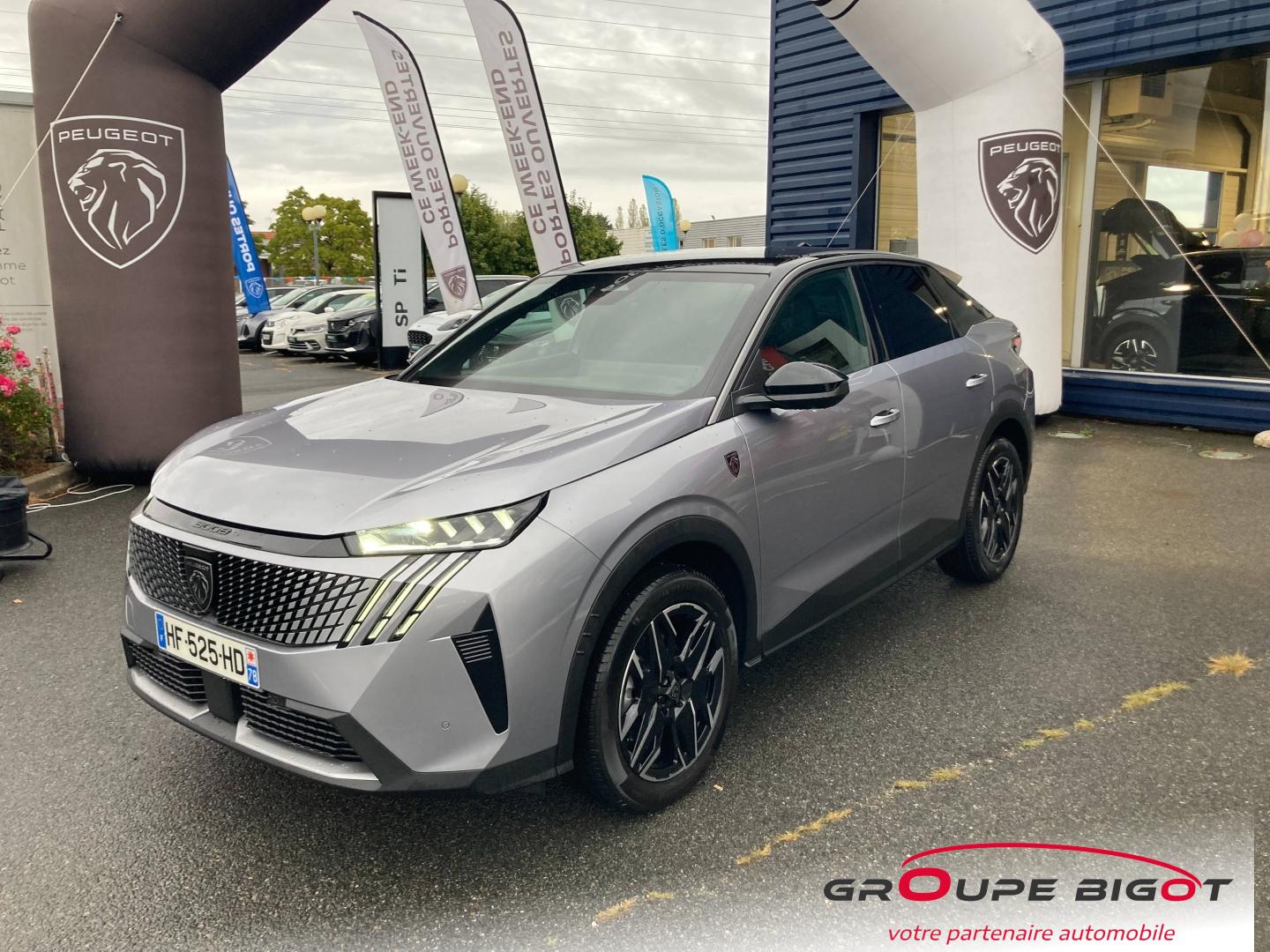 PEUGEOT 3008